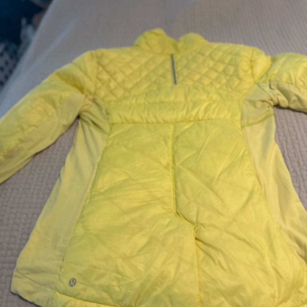 lululemon athletica Light Yellow Puffer Jacket - Picture 8 of 11
